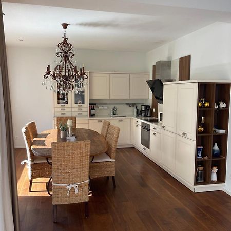 Alpine City Suite Brig Ngoại thất bức ảnh