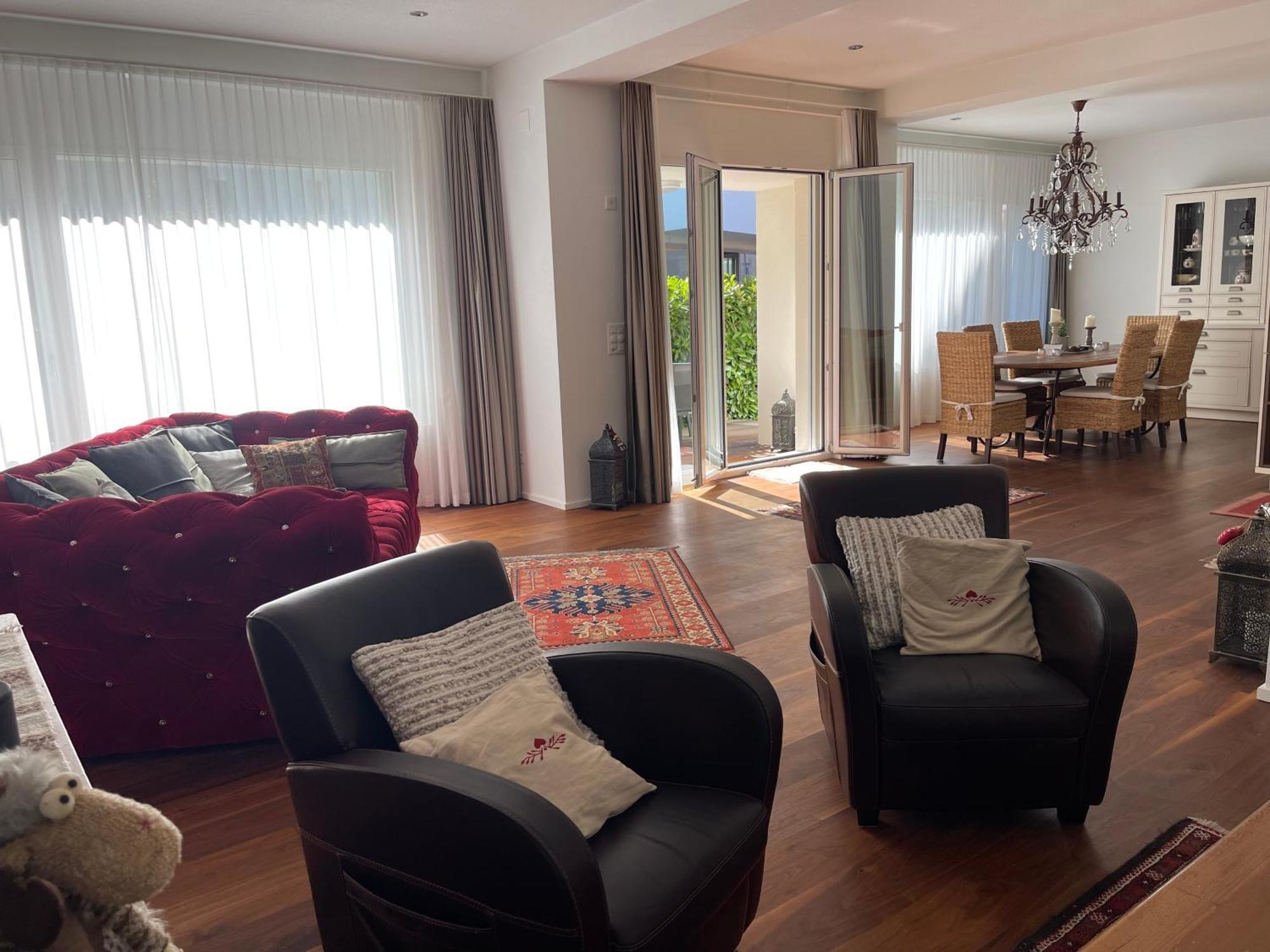Alpine City Suite Brig Ngoại thất bức ảnh