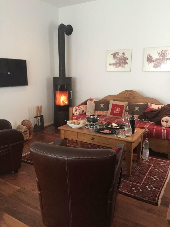 Alpine City Suite Brig Ngoại thất bức ảnh